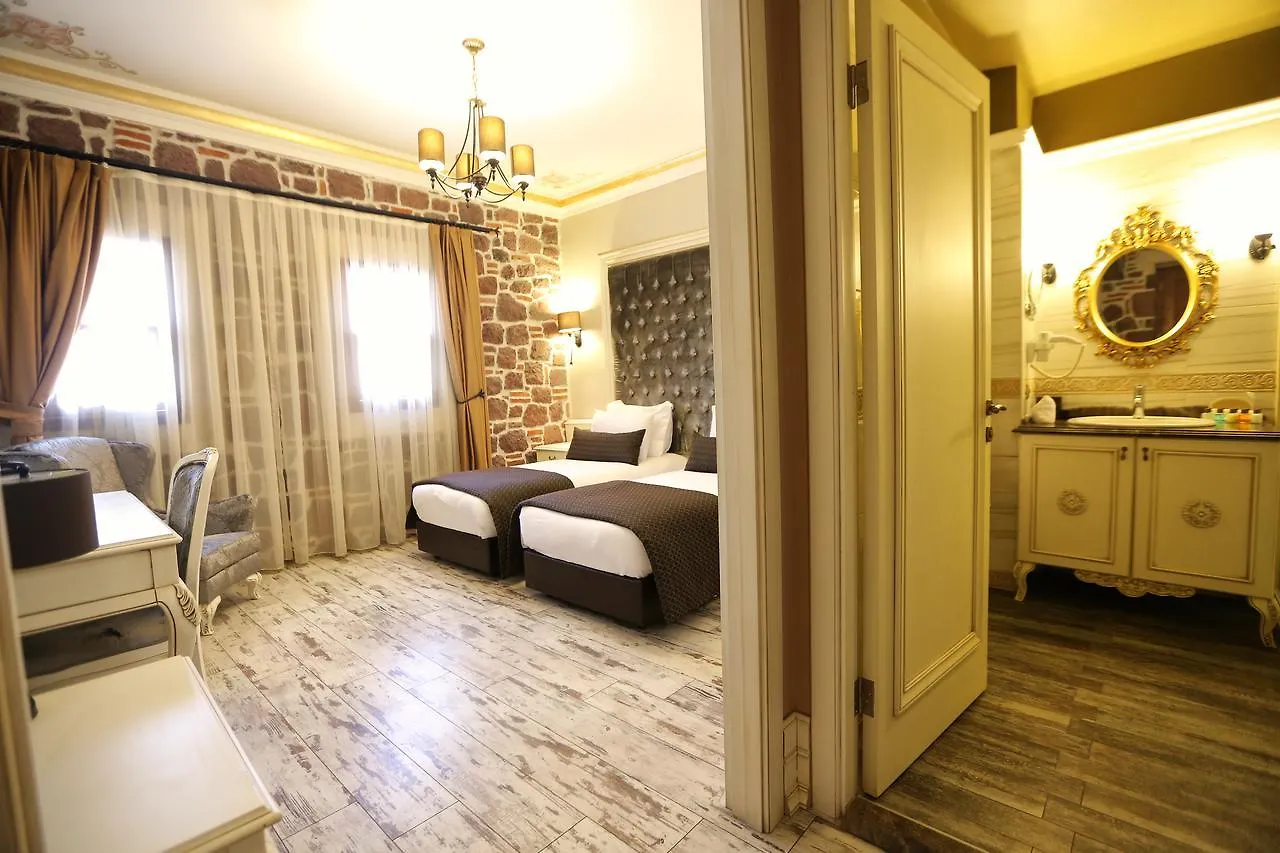 L'Agora Old Town Hotel & Bazaar Esmirna 3*,