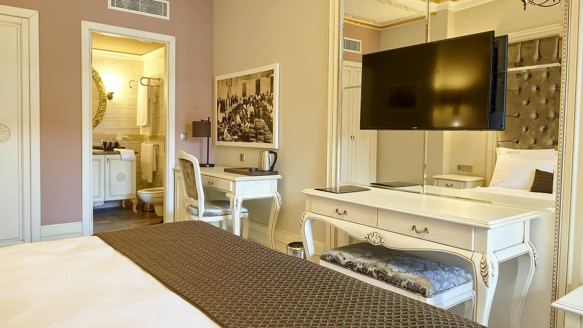 L'Agora Old Town Hotel & Bazaar Esmirna